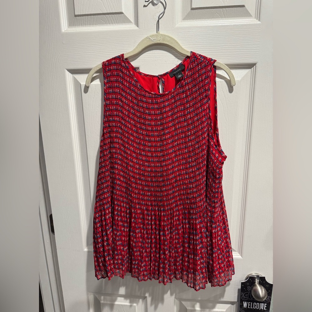 Halogen Sleeveless Red Pleated Botanical Print Top Large